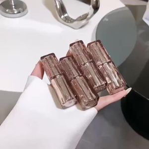 VEDO 💕COD Ice Essence Glow Lipstik Moisturizing Watery Jelly Lipstick Lip Glossy Mirror Lip Gloss Solid Tidak Berminyak Pelembab Tahan Lama