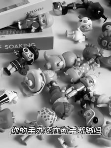 Dustproof Model Display Rack Figures Showcase Toys Display Box Transparent Acrylic Doll Storage Box  展示架