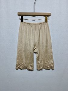 Quần an Toàn Thoáng Khí Mỏng Co Giãn Thoải Mái Viền Ren Quần Lót Chống Ánh Sáng Cho Nữ Mùa Xuân Quần Lót Nâng Mông