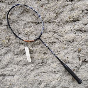 Raket Badminton Bulutangkis Fre tas dan grip bahan carbon