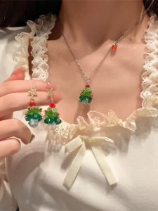 Zoozmini Christmas Tree Pendant Necklace Sweater Chain Womens Sweet Atmosphere Christmas Feeling Autumn Winter Accessory Clavicle Chain