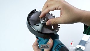 เครื่องเจียร์ 4 นิ้ว หินเจียรไร้สาย ลูกหมูหินเจียร เครื่องเจียร Electric Cordless angle grinder หินเจียรไฟฟ้า ที่จับตามหลักสรีรศาสตร์ ถือได้สบาย พลังที่แข็งแกร่งและการกระจายความร้อนที่ดี มัลติฟังก์ชั่นเกรดอุตสาหกรรม 800W MAKITA