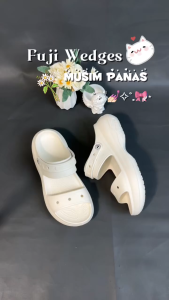 DERTA‘ Sandal Wanita Klasik Baim Selop Nyaman Import Dengan Varian Akesoris Lucu Jibbitz Size 35-40
