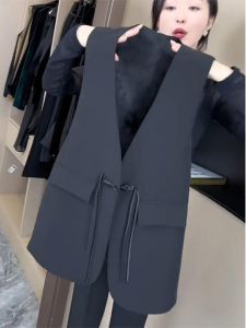 Elegant Black Suit Vest Womens Style 2025 New Spring Autumn Retro Button Chinese Style Jacket Vest Commute V-neck Regular