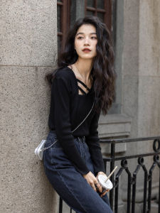 Black Knitted Crop Top Womens Fashionable Tight Hollow out Shoulder Baring T-Shirt Base Layer Spring Autumn Commute Style