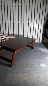 [HCM]Bàn trà xếp gọn chân thang 60x40x23cm bằng gỗ (Nâu) bàn gỗ xếp gọn chân thang bàn ăn ngồi bệt xếp gọn bằng gỗ bàn cafe chill bằng gỗ