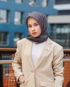 Best seller Jilbab hijab kerudung  krudung segiempat scarf daily motif best seller dewasa terbaru terlaris terkini modern kekinian murah viral 2022 Arrafi AR 675 adem mudah di bentuk cantik bahan voal cotton premium cantik bayar di tempat COD
