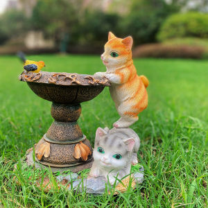 Decorative Solar Cat Figurine Garden Light