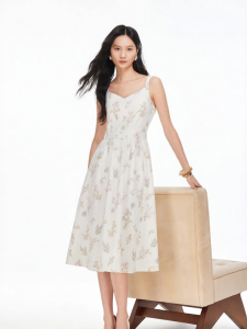 Vero Moda | Floral French Style Strap Dress