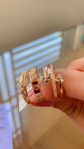 Cincin Emas Kadar 300/6 & 375/8 Karat: Model Brand Ternama & Penggunaan Sehari-hari