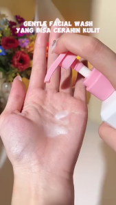 Glad2Glow Milk Amino Acid Cleanser 80g With Milk Extract Gentle Deep Cleansing Skin Hydration Lock Mild Brightening Shed Surface Dead Cells Soften Rough Skin Texture Maintain Skin Acid-Base Balance