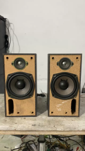 Bán Cặp Loa nghe nhạc AIWA SX - 01 hát cực hay(tiếng rất sáng) hàng bãi nhật 26
