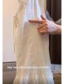 Áo Thun Dây Quai Ruffle V-Neck Có Ren. 
