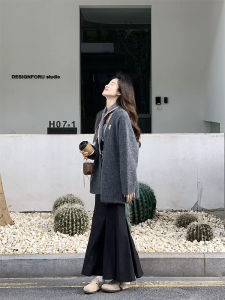 กระโปรงทรงเอเอวสูงสีดำสไตล์ฝรั่งเศส เอวสูง กระโปรงทรงหางปลา กระโปรงทรงเอยาวปานกลางสำหรับผู้หญิงในฤดูใบไม้ร่วงและฤดูหนาว