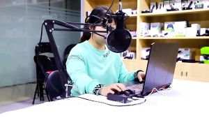 V8 Sound Card Set Audio Interface External Live Broadcast Microphone Sound Card for Computer PC Mobile Singing Recording