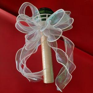 Cốt cầm tay cô dâu nhiều mầu cho dâu lựa chọn hãy vào phân loại nhé - tiện lợi cho cắm hoa tươi - hoa sáp (tặng ghim cài áo chú rể)