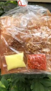 BÁNH TRÁNG DẺO BƠ FULL TOPING