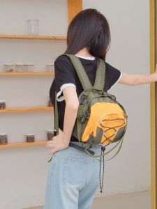 2024 ใหม่ผู้หญิง Mini Travel กระเป๋าเป้สะพายหลังน้ําหนักเบากลางแจ้งปีนเขา Mountain การท่องเที่ยวกระเป๋าสะพายคู่วัสดุสังเคราะห์ปิดซิป