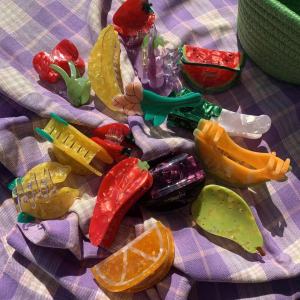 Korean Style Summer Vegetable Fruit Strawberry Pepper Food Claw Clip Acetate Medium Shark Clamp Hair Clip Elegant Quality