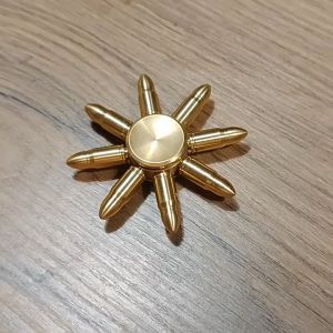 Con quay kim loại 8 cánh cao cấp