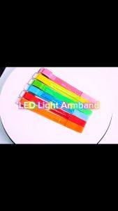 Đai đeo cánh tay phản quang có đèn led an toàn khi chạy bộ đạp xe đi chơi vào ban đêm - Vòng tay đèn led