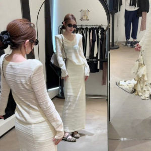 CHANGTONG | Stylish Unique V-Neck Top and Skirt Set Spring 2026 New