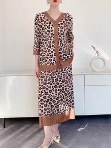 B-1073f# S-1062F# One Size (45-75kg) Spring And Summer Leopard Print Cardigan Coat Female Sanzhai Style Pleated 3/4 Sleeve Suit
