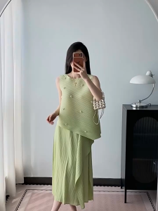 KESHANGYI 2026 new Miyake style pleated skirt for women in summer with irregular design sense