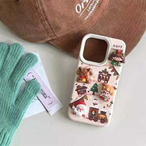 💗Internet celebrity trend+In stock+COD Autumn/Winter Diamond Pattern Christmas Doll 3D Chain Suitable for 16promax Phone Case iPhone 15 New 14pro Womens 12 Cute 13pm Leather Pattern Full Pack Korean Anti Drop Case