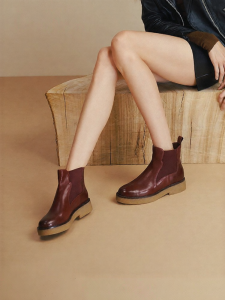 Joy & Peace | Leather Thick Sole Chelsea Boots