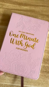 One Minute with God for WoMen 365 DaysDevotional Journal Portable Daily ReflectionsNoteBook
