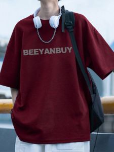 เสื้อยืดคอกลมแขนสั้นทรงหลวมสไตล์อเมริกันสำหรับผู้ชาย ลายตัวอักษรสีแดง แฟชั่นฤดูร้อน วัสดุผสมคอตตอนและยางยืด