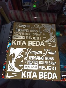 STIKER MOBIL DAPAT FULSET DUA STIKER KATAKATA STIKER CUTTING BAHAN NYALA