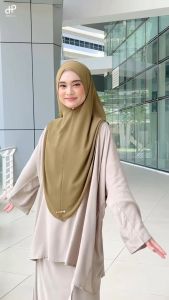 jilbab terbaru hijab instan yuki naomi / jiblab dua layer/ hijab ceruty babydoll