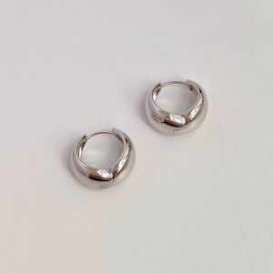 Pianist | Minimalist Earrings Stylish Hoop Studs