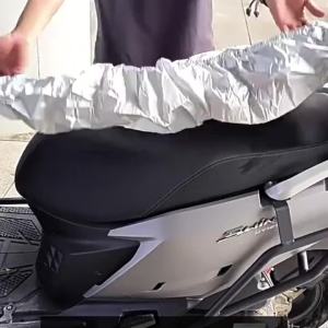 For YAMAHA XMAX300 XMAX400 XMAX X-MAX XMAX 125 XMAX250 XMAX 300 400 Motorcycle Rain Seat Cover Waterproof Saddle Cover Black 210