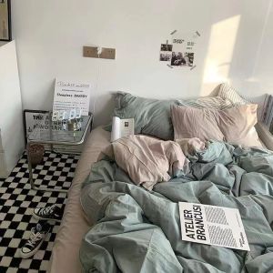 Solid Dual-tone Thickened Twill Flannel Bedding Set