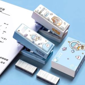 Máy dập ghim bấm mini sắc màu kèm hộp 400 ghimDập ghim có thể xoay được 360 độ-HAUSE