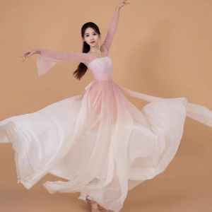 เครื่องแต่งกายการแสดงการเต้นของผู้หญิงผู้ใหญ่ที่หรูหราพร้อมกระโปรงโคมไฟพัดลมขนาดใหญ่ในสไตล์จีนแบบดั้งเดิมสําหรับงานเลี้ยงวันเกิด