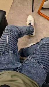 Celana Jeans Pria Slimfit Pensil Biker Denim Sandwash Distro Keren