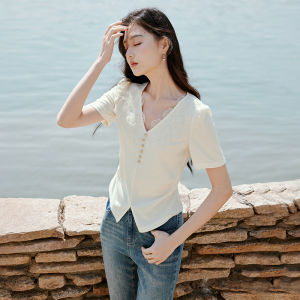 XIANGYING | V-Neck Mesh Panelled T-shirt