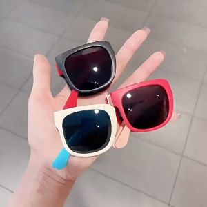 Kacamata Hitam Lipat Anak-Anak: Pelindung Matahari Portabel & Praktis