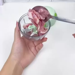 Máy Xay Đa Năng Cầm Tay 3 Lưỡi Dao Sắc Bén Dung Tích 170ml Máy Xay Kéo Tay Mini Xay Tỏi Ớt Rau Thịt