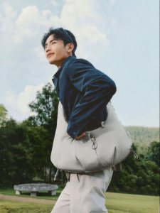 Beneunder | Mens Sports Lightweight Large-capacity Crossbody Bag