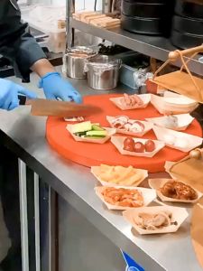 50 đĩa thuyền lá tre ép tự nhiên dùng một lần đựng sushi bánh đồ ăn vặt thân thiện với môi trường
