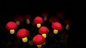 Outdoor Waterproof Solar Mushroom LED Lights 8 Lighting Modes Solar Garden Decor Lamp For Yard Patio Path Decor