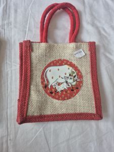 Medium Jute Tote Bag With Zip - Plain Handbag For Women (Shoulder Strap & Eco-Friendly)Random Colour