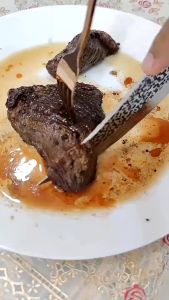 มีดทำอาหาร มีดทำครัว มีดแล่ปลา แถมซองหนัง มีด ใบมีดชุบแข็ง ไม่เป็นสนิม