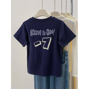 เสื้อยืดแขนสั้นผู้หญิงคอตตอนแท้สีน้ำเงินเข้มทรงสลิมฟิตสำหรับฤดูร้อนปี 2024 เสื้อตัวบนพิมพ์ลายใหม่สไตล์เกาหลี