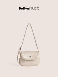 Dotlyn Fashion Commuter Handbag Retro Saddle Bag Womens Shoulder Bag Soft PU Leather Magnetic Buckle Closure Casual Bag